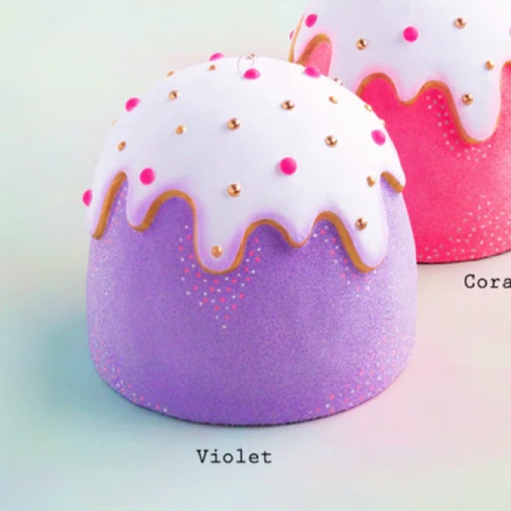 Large Glitterville Violet Gumdrop Display